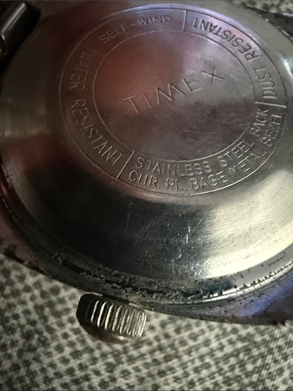 Vintage Timex Men’s Automatic Date Water-Resistant Silver - Picture 6 of 8